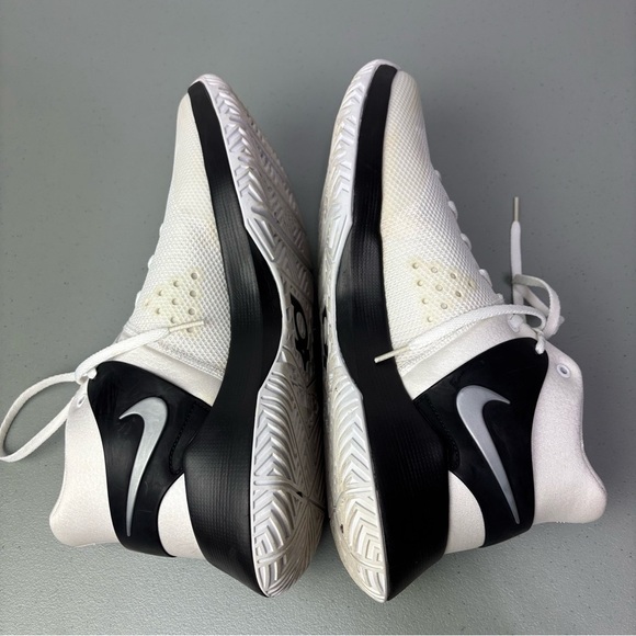 Nike Zoom KD Trey 5 IV Men\'s Athletic Basketball Lace Up Size 11 856484-100 main image 9